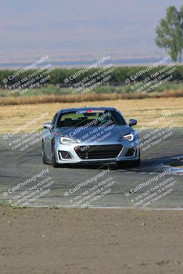 media/Sep-17-2023-Speed Ventures (Sun) [[7e780ba612]]/Green/Session 1 (Grapevine)/
